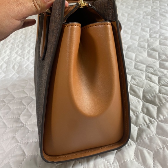 MK Michael Kors Medium Logo Satchel - Picture 7 of 14